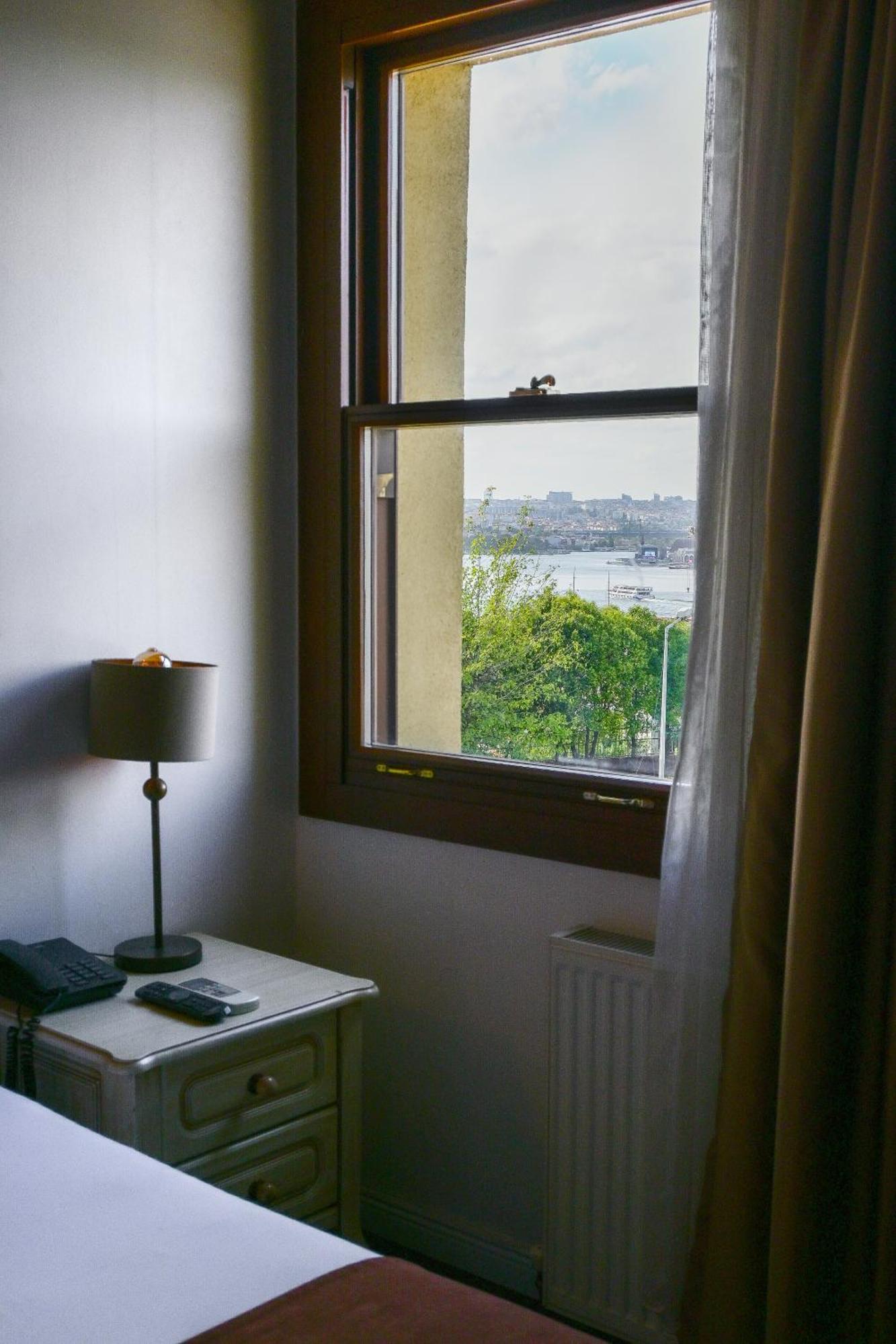 Galata Dream Hotel Istanbul Bagian luar foto