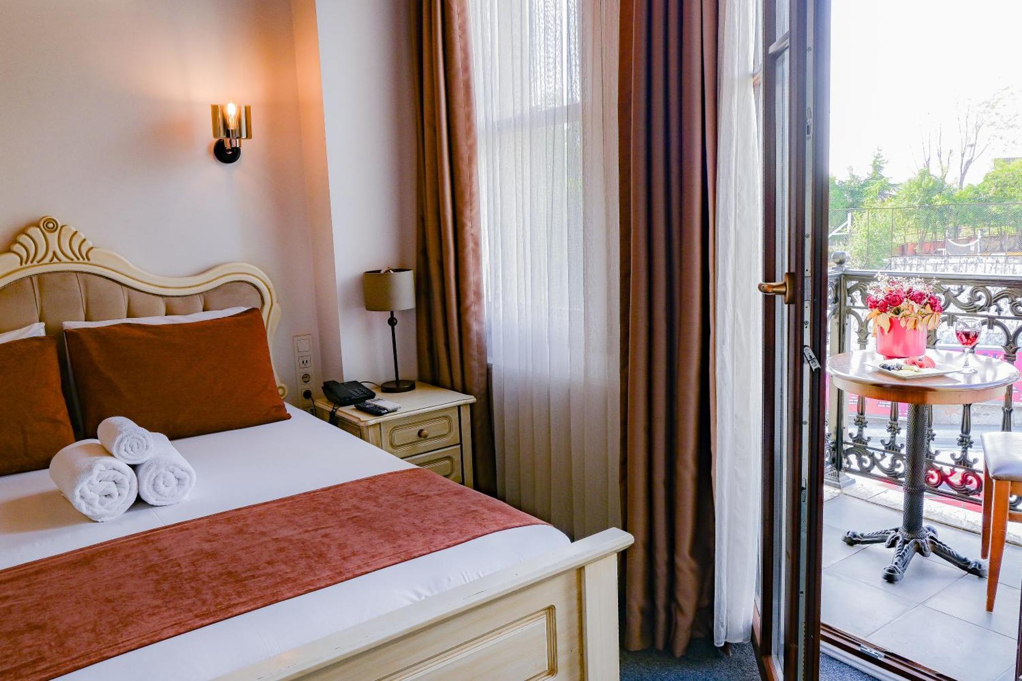 Galata Dream Hotel Istanbul Bagian luar foto